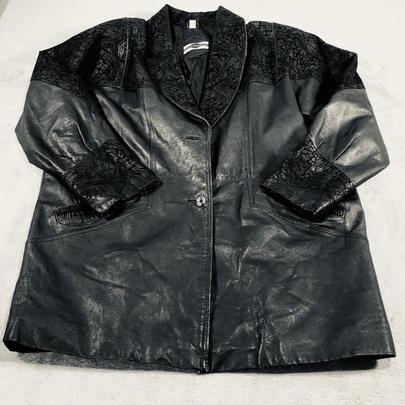 Outbrook Jackets & Blazers - Outbrook Leather Coat Womens Large Black Long Baroque Suede Detail 80s Vintage
